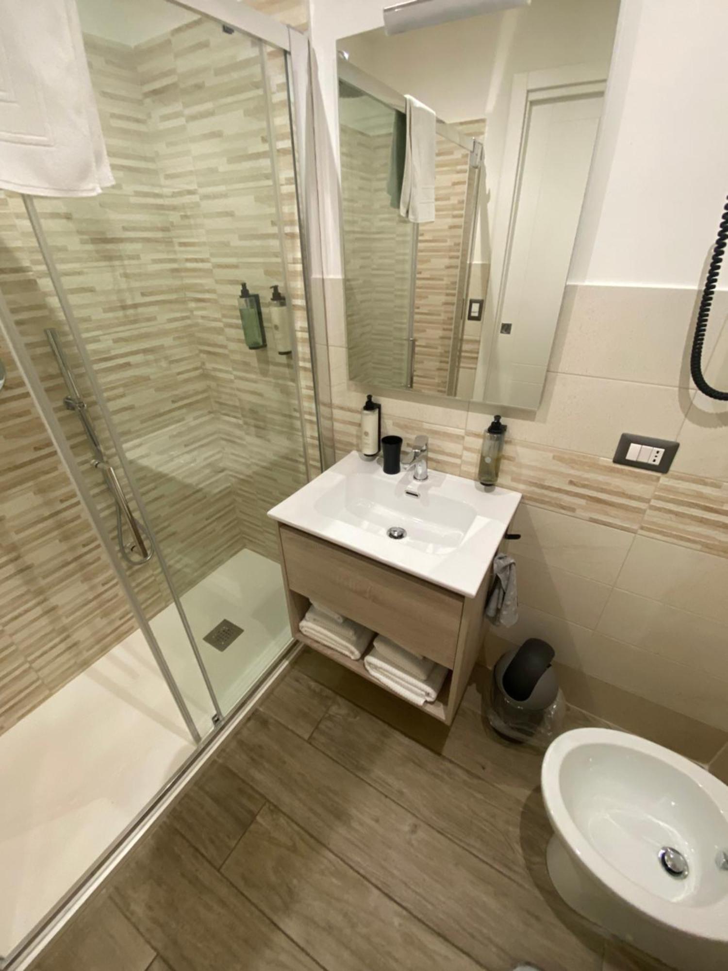 Bed and Breakfast Domus Cinecitta Roma Exterior foto